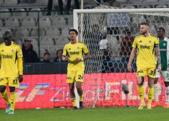 Fenerbahçe, Türkiye Kupası’na uzatmalarda veda etti! Konyaspor yarı finalde