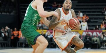 Galatasaray, Bursaspor'u farklı yendi! Galatasaray, Bursaspor’u farklı yendi!