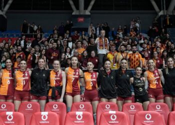Galatasaray Daikin, THY’yi karar setinde geçti!