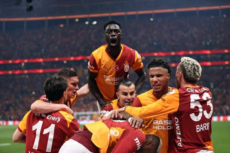 galatasaray doludizgin ust uste 4 sampiyonluga gidiyor habermeydan
