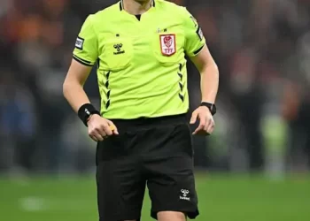 Galatasaray-Fenerbahçe derbisinin hakemi açıklandı!