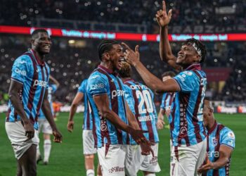 Galatasaray, Trabzon’da 3 puan bıraktı!