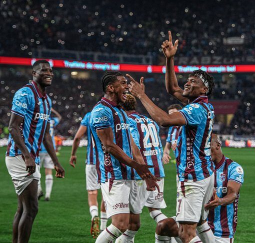 galatasaray trabzon da 3 puan birakti habermeydan e1775331983854