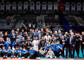 Halkbank, Spor Toto’yu geçip Efeler Ligi’nde 3. oldu!