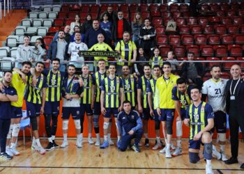 İstanbul Gençlik 1-3 Fenerbahçe Medicana