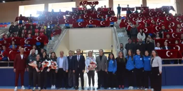 Kadın A Milli Futbol Takımı, Sinop’ta öğrencilerle bir araya geldi!