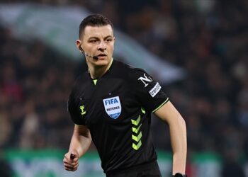 Konyaspor-Fenerbahçe maçının hakemi belli oldu!