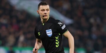 Konyaspor-Fenerbahçe maçının hakemi belli oldu!