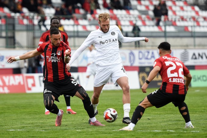Manisa FK, Vanspor deplasmanında 1 attı 3 aldı! manisafk vanspor deplasmaninda 1 atti 3 aldi habermeydan