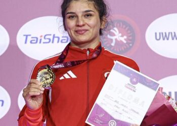 Milli güreşçi Nesrin Baş Avrupa şampiyonu!