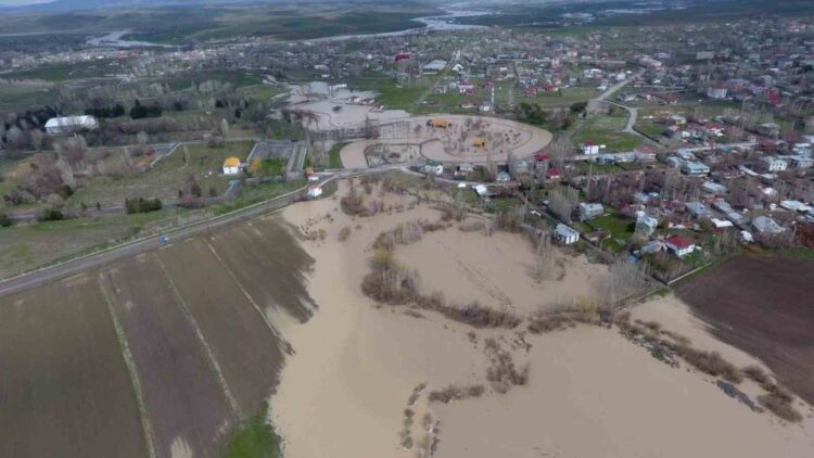 mus malazgirtte etkili yagis su baskinlarina neden oldu habermeydan