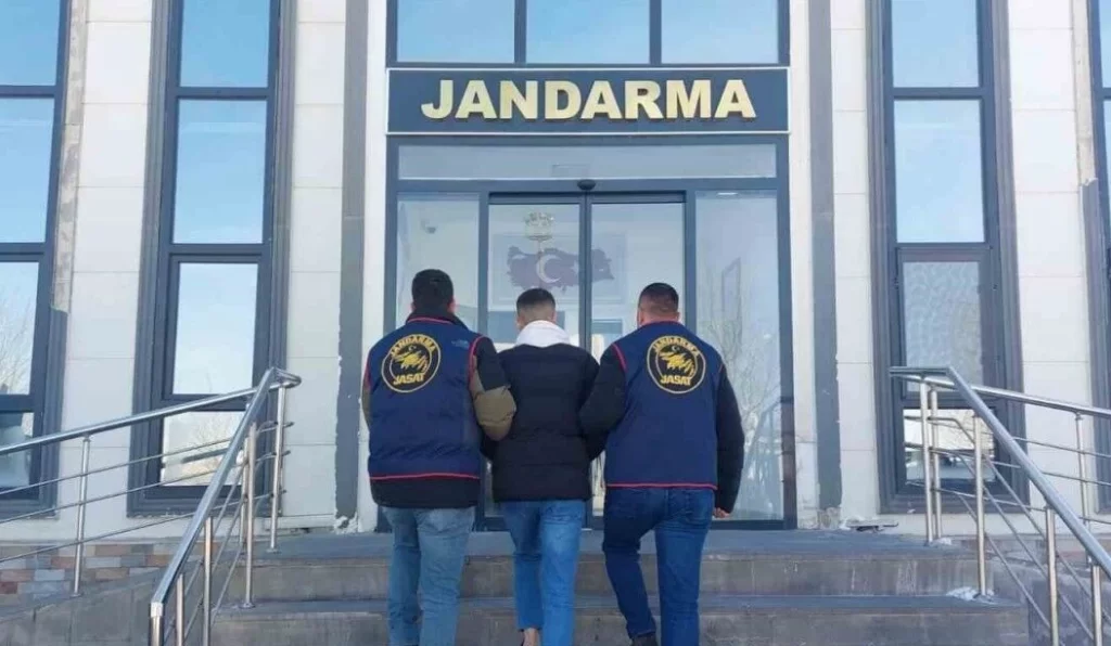 musta 4 yil 5 ay 10 gun hapis cezasi bulunan sahis yakalandi habermeydan e1775570025747