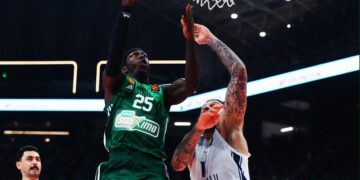 Panathinaikos’tan, Anadolu Efes’e 35 sayı fark!