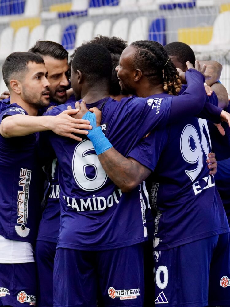 Sarıyer, Iğdır FK'yi 3 golle devirdi! sariyer igdirfkyi 3 golle devirdi habermeydan