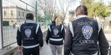 Sinop’ta, güvenli eğitim için emniyet ekipleri sahada
