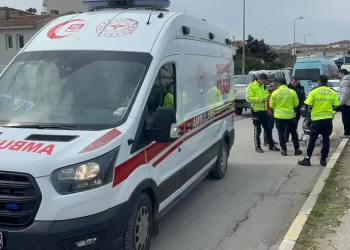 Sinop’ta, otomobil ile motosiklet çarpışması sonucu 2 kişi yaralandı!