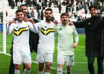 Sivasspor 1-3 Esenler Erokspor