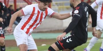 Sivasspor, Bolu’da 3 puanı 2 golle aldı!