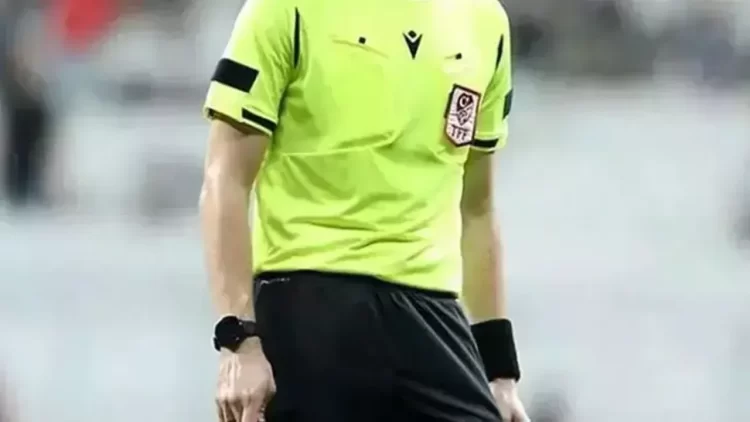 super ligde 32 haftanin hakemleri aciklandi habermeydan