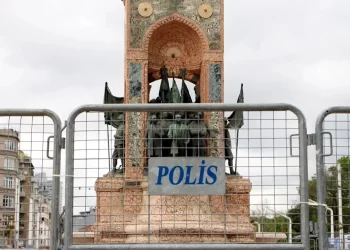 1 Mayıs için İstanbul’da kısıtlı izin: İki ilçede kutlamalara izin verilirken, dört ilçede yasak kararı alındı