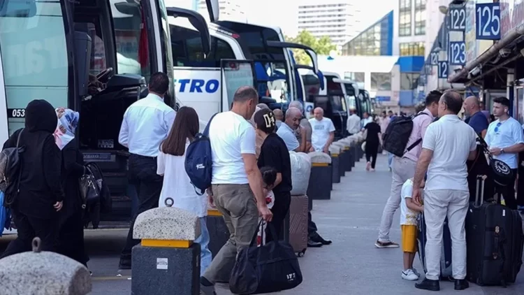 Yerli turistin konaklama süresi 17 yılın en düşük seviyesine indi.