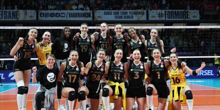 VakıfBank, Fenerbahçe’ye set vermedi!