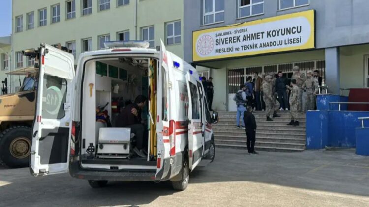 Kanlı saldırılar sonrası okullarda bir dönem sona erdi.