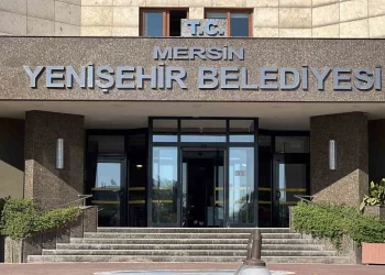 CHP’li Yenişehir Belediyesi’ne operasyon düzenlendi
