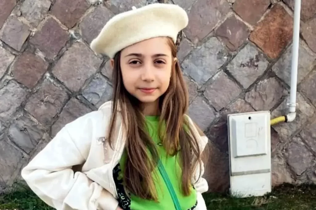 Almina Agaoglu habermeydan 1