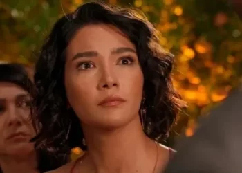 Halef dizisi oyuncusu Aybüke Pusat’tan olay açıklamalar Halef dizisi oyuncusu Aybüke Pusat’tan olay açıklamalar