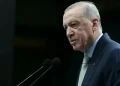 Cumhurbaşkanı Erdoğan, Kazakistan dönüşü uçakta gazetecilerin sorularını yanıtladı