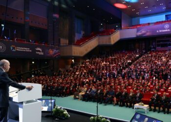 Cumhurbaşkanı Erdoğan: 16-17 milyon haneye yerli gazımız ulaşacak