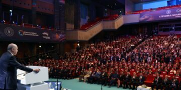 Cumhurbaşkanı Erdoğan: 16-17 milyon haneye yerli gazımız ulaşacak