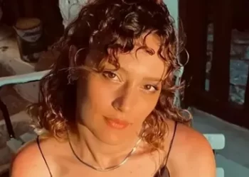 Duygu Arabacıoğlu kimdir? Kaç yaşında, ne iş yapıyor? Duygu Arabacıoğlu kimdir? Kaç yaşında, ne iş yapıyor?