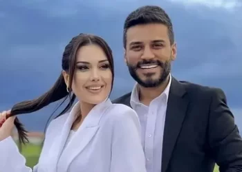 Engin Polat’ın hemen sildiği paylaşım: Masanın üzerinde detay bomba