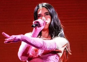 Galatasaray’dan Dua Lipa’ya teklif