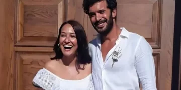 Gupse Özay’ın kızı annesinin kopyası gibi