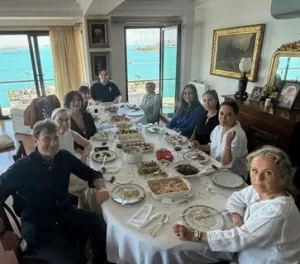 Kaya cilingiroglu bayramda eski esleri ile bir araya geldi1 habermeydan