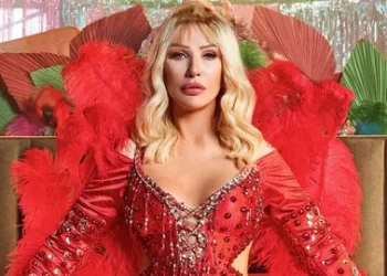 Seda Sayan son haliyle çok konuşuldu: Bu nasıl değişmek Seda Sayan son haliyle çok konuşuldu: Bu nasıl değişmek
