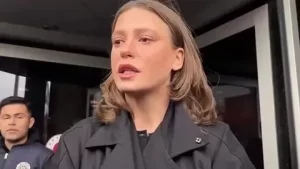 Serenay Sarıkaya uyuşturucu soruşturmasından gözaltına alındı Serenay Sarikaya uyusturucu sorusturmasindan gozaltina alindi1 habermeydan