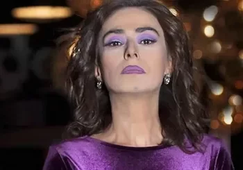 Yıldız Tilbe'nin makyajı sosyal medyada olay oldu Yıldız Tilbe’nin makyajı sosyal medyada olay oldu