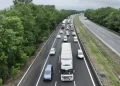 35 milyon araç sahibini ilgilendiriyor: Yeni uygulama bugün başladı, işlemler tek numarayla yapılaca Tatil dönüşü ağır vasıtalara geçici trafik kısıtlaması