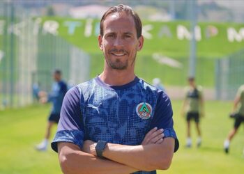 Alanyaspor, Joao Pereira ile uzattı!