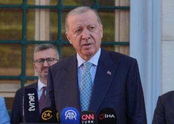 Cumhurbaşkanı Erdoğan, bayram namazını Büyük Çamlıca Camisi’nde kıldı