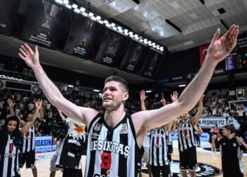 Beşiktaş, yarı finalde! Beşiktaş, yarı finalde!