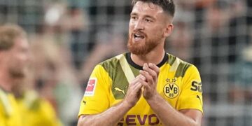 Borussia Dortmund, Salih Özcan ile yollarını ayırdı!
