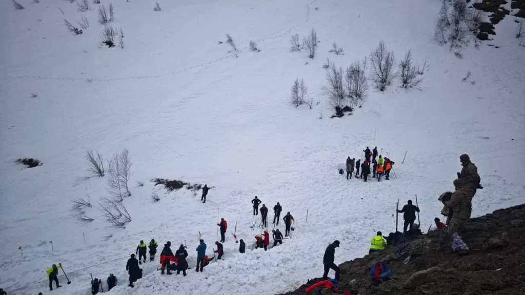 cig altinda kalan coban icin yeniden baslatilan arama calismalari habermeydan