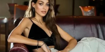 Dilan Çiçek Deniz ilişkisini ilan etti
