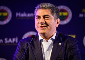Fenerbahçe Başkan Adayı Hakan Safi’nin, yönetim kurulu listesi açıklandı!