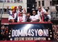 Galatasaray, 26. şampiyonluğunu kutluyor! Galatasaray, 26. şampiyonluğunu kutluyor!